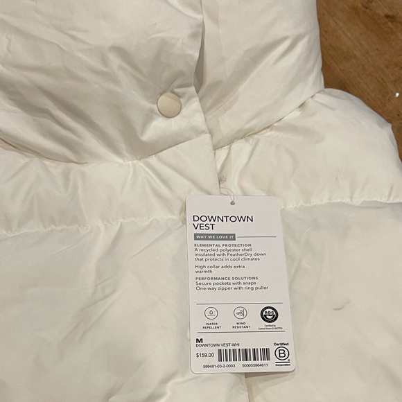 New Athleta ⭐️FINAL PRICE ⭐️White Warm Downtown Vest Size Small - Picture 4 of 16